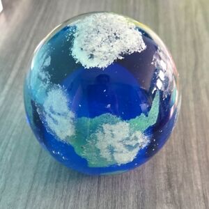 Vintage Dynasty Gallery World Globe Earth Sky Clouds Paperweight Heavy Celestial